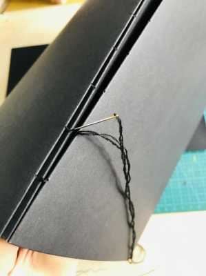 线缝书籍（缝线书怎么做）